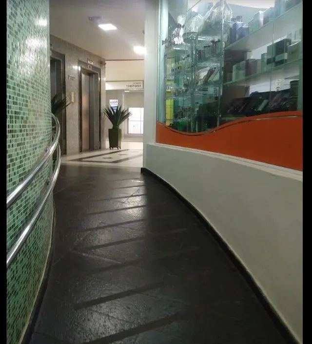 Sala comercial no Centro de Londrina com 71,74m2 - Foto 3