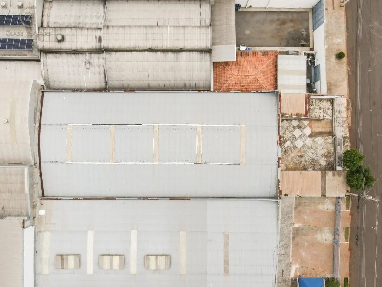 Barracão para alugar em Londrina, Parque Comercial Quati, com 1400 m² - Foto 3