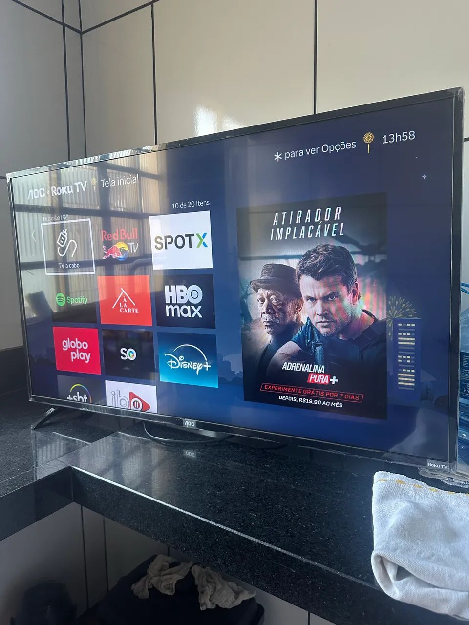 Tv smartv semi nova plástico 1079$$ - Foto 4
