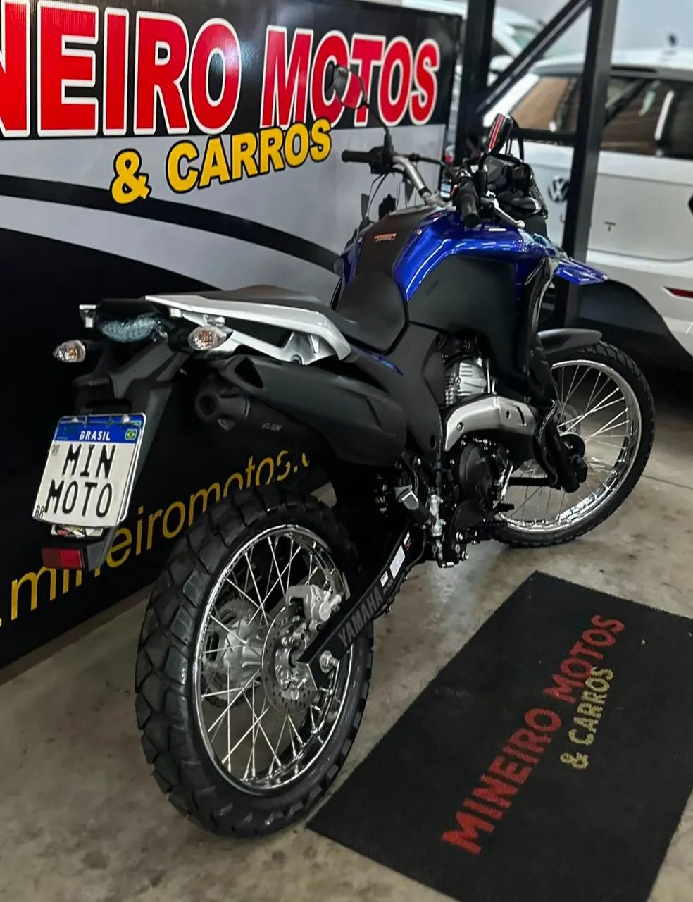 XTZ 250 LANDER CONNECTED - Foto 3