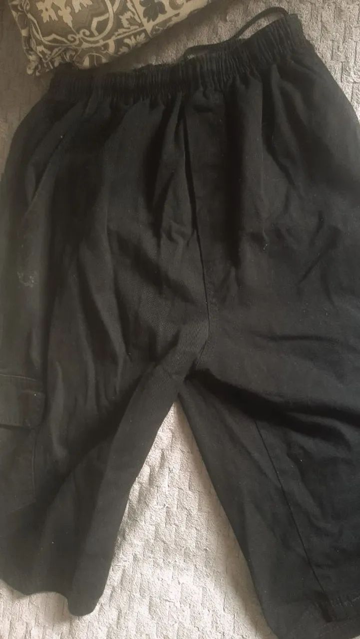 Vendo uma bermudao cargo tamanho G