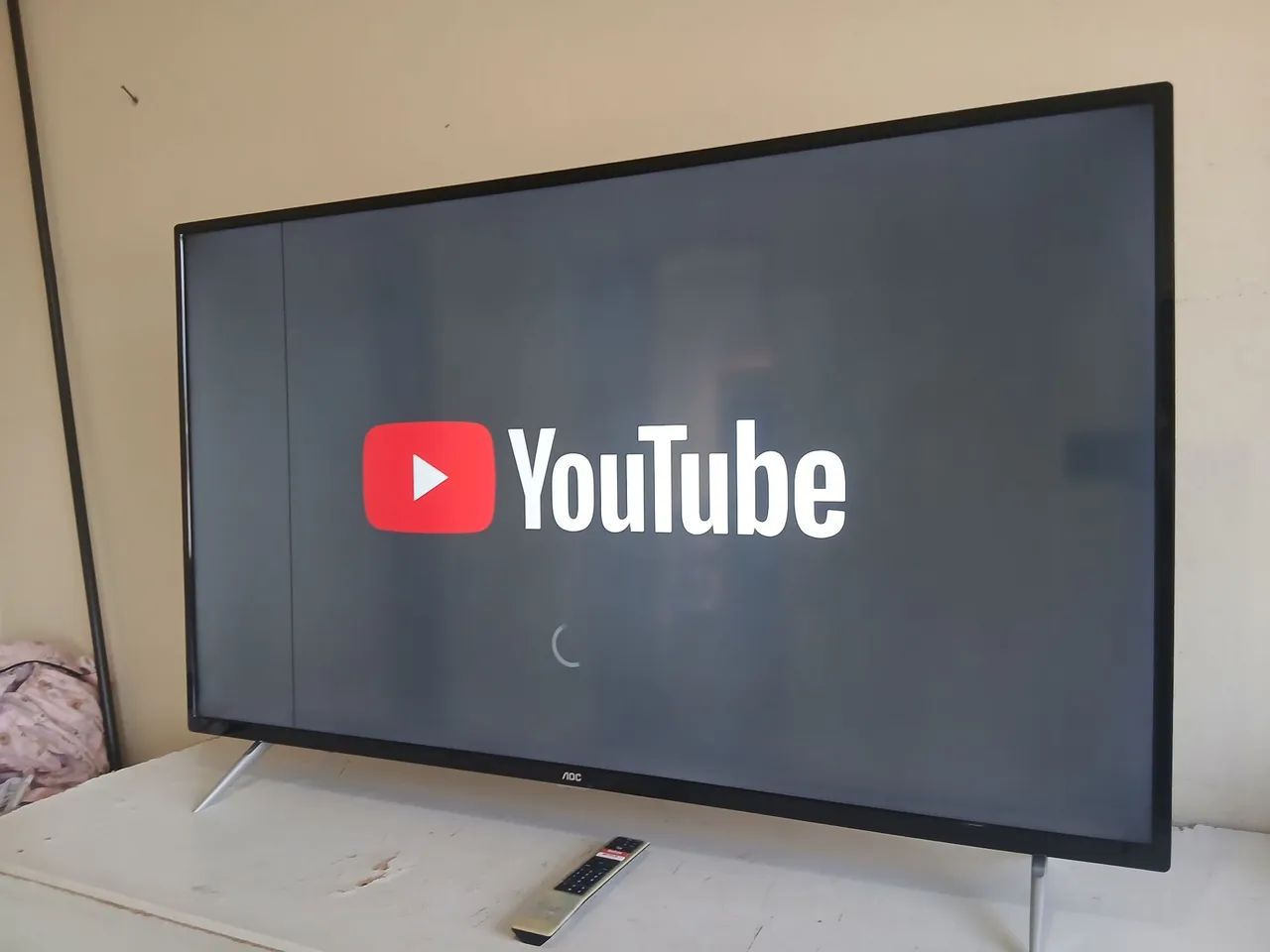 Smart tv grande de 50 4K AOC  - Foto 3