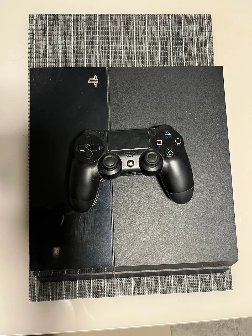 PlayStation 4 + Jogos - Foto 2