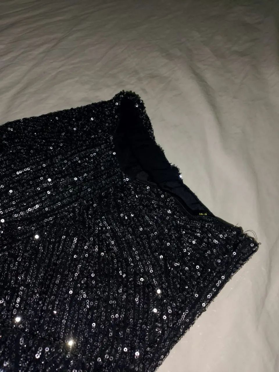 Saia de Paetê Preto 