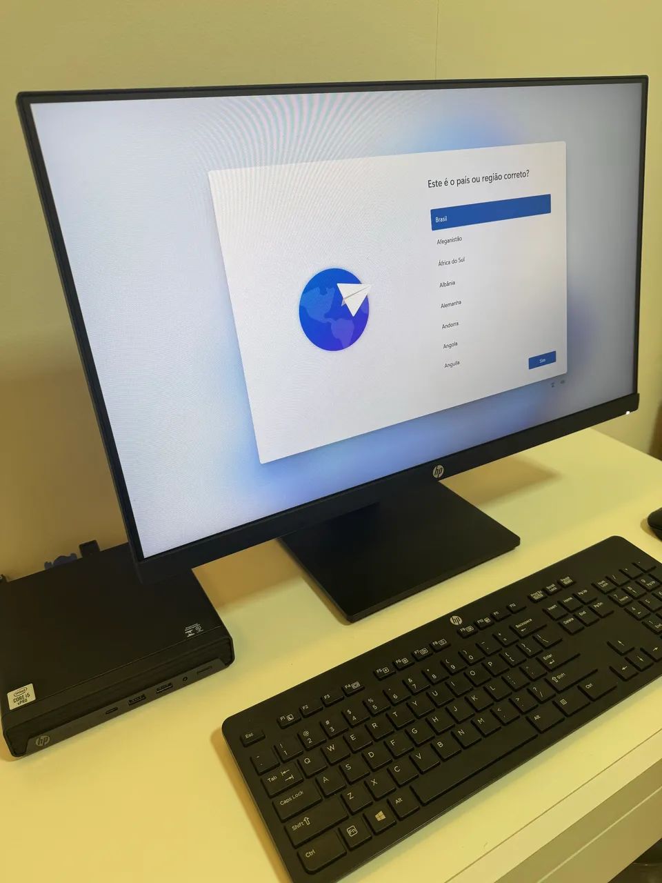 HP mini desk Prodesk i5 16gb SSD 256gb
