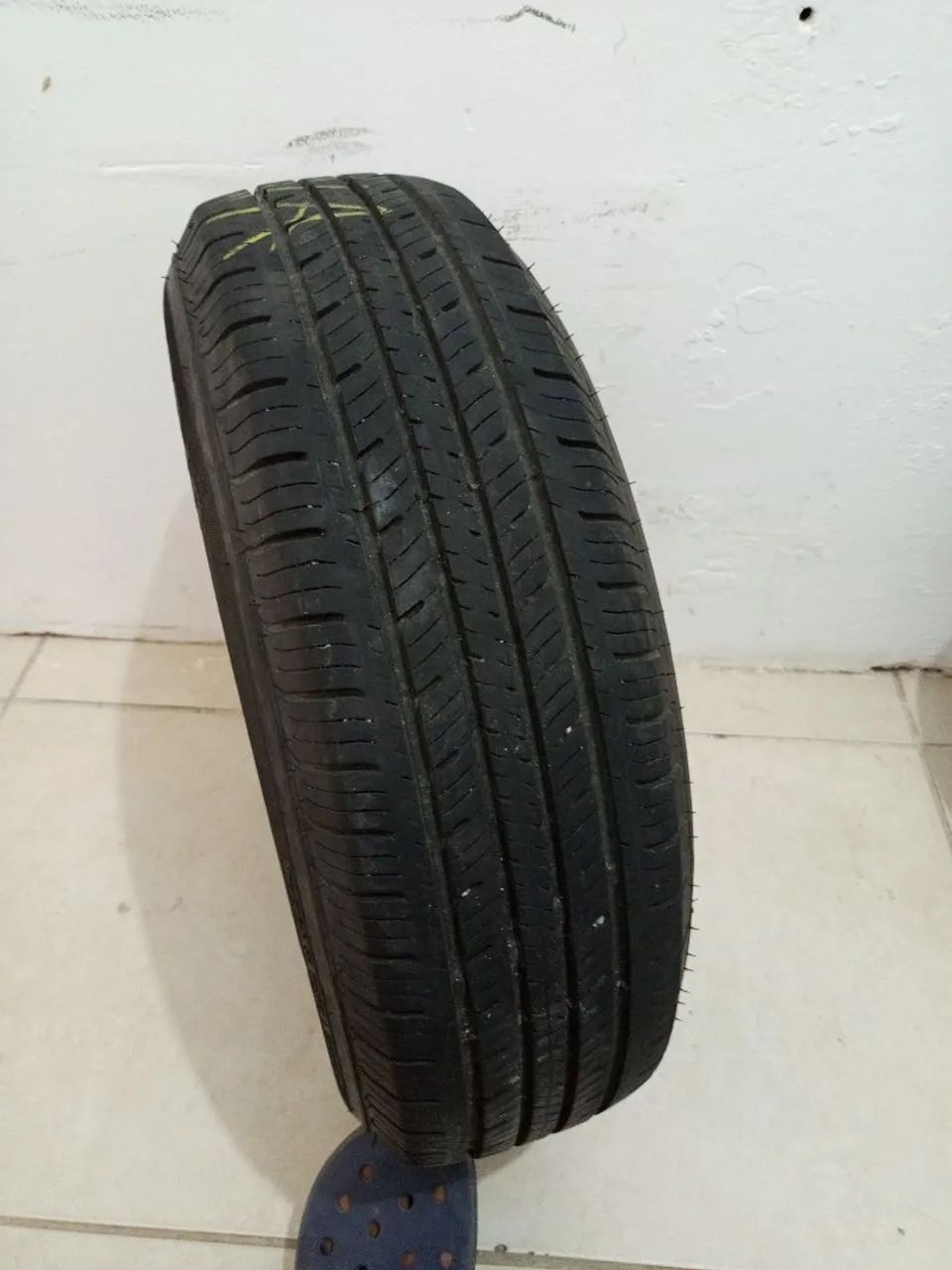Vendo * 2 - pneus usado - excelente. - Foto 5