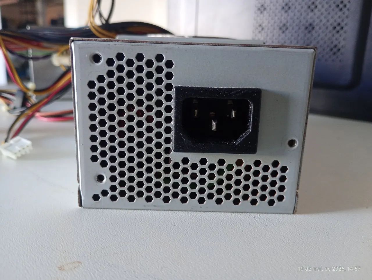 Fonte 300w SEASONIC 80 plus bronze - Foto 2