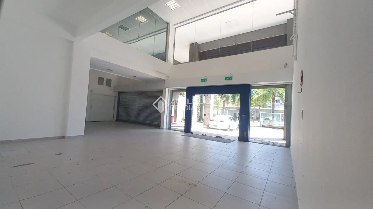 Loja Comercial | 300 m² | 4 Banheiros | Higienópolis | Porto Alegre - Foto 2