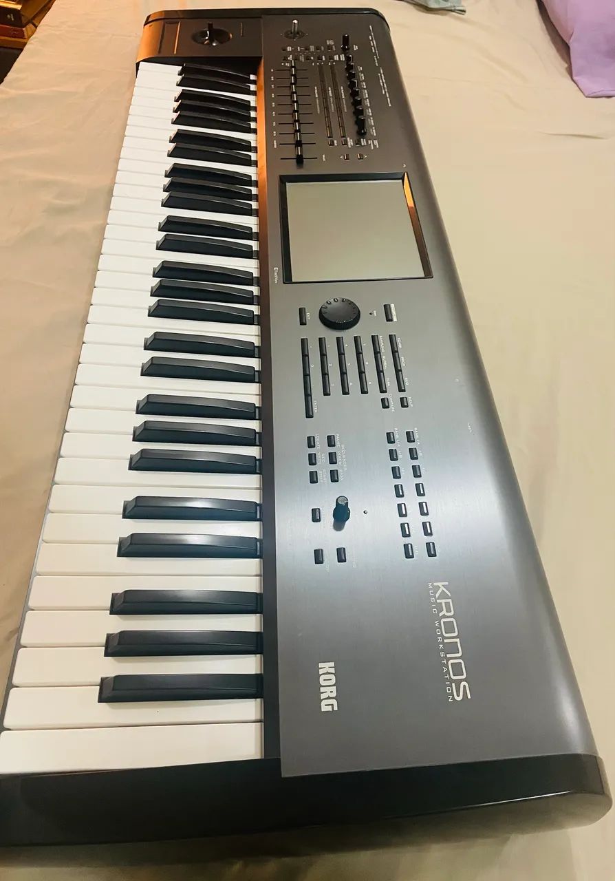 Korg Kronos  - Foto 3