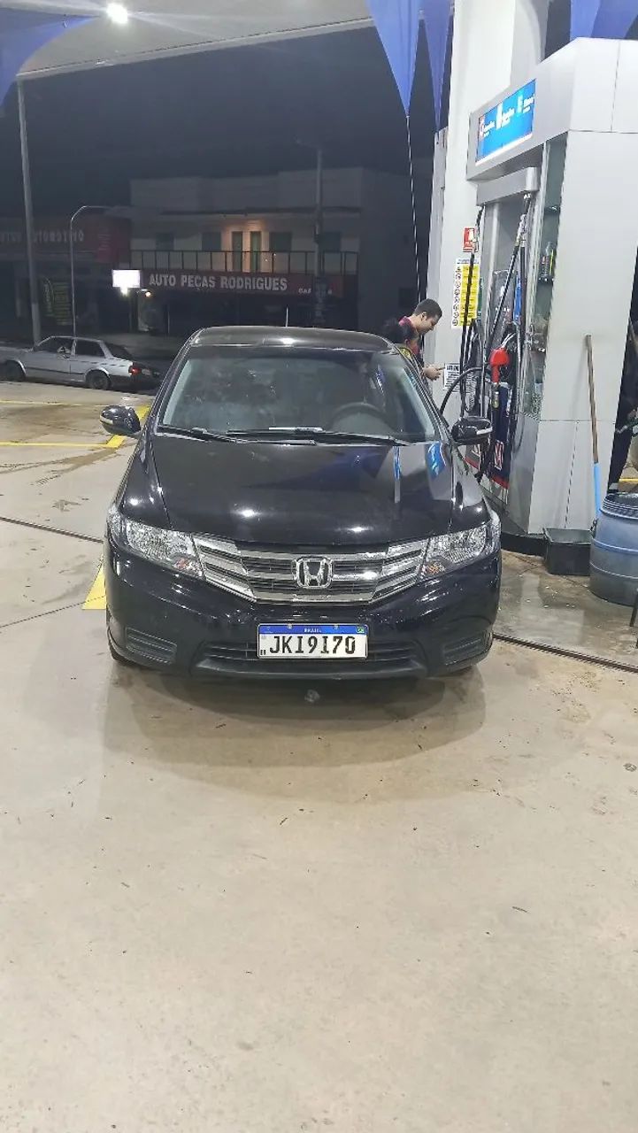 Honda City 1.5 EX 16V FLEX 4P AUTOMÁTICO 2013