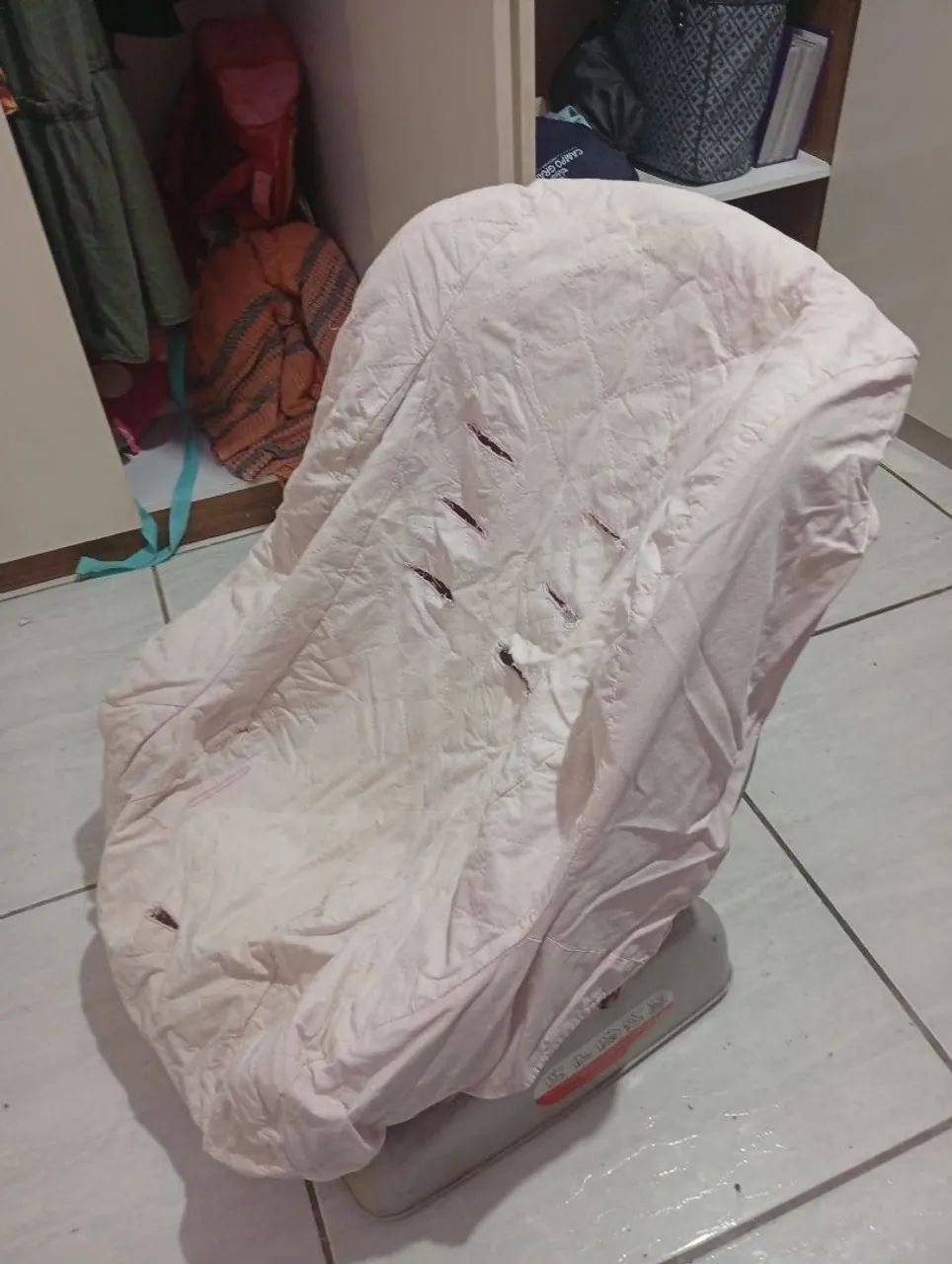 Cadeirão para carro