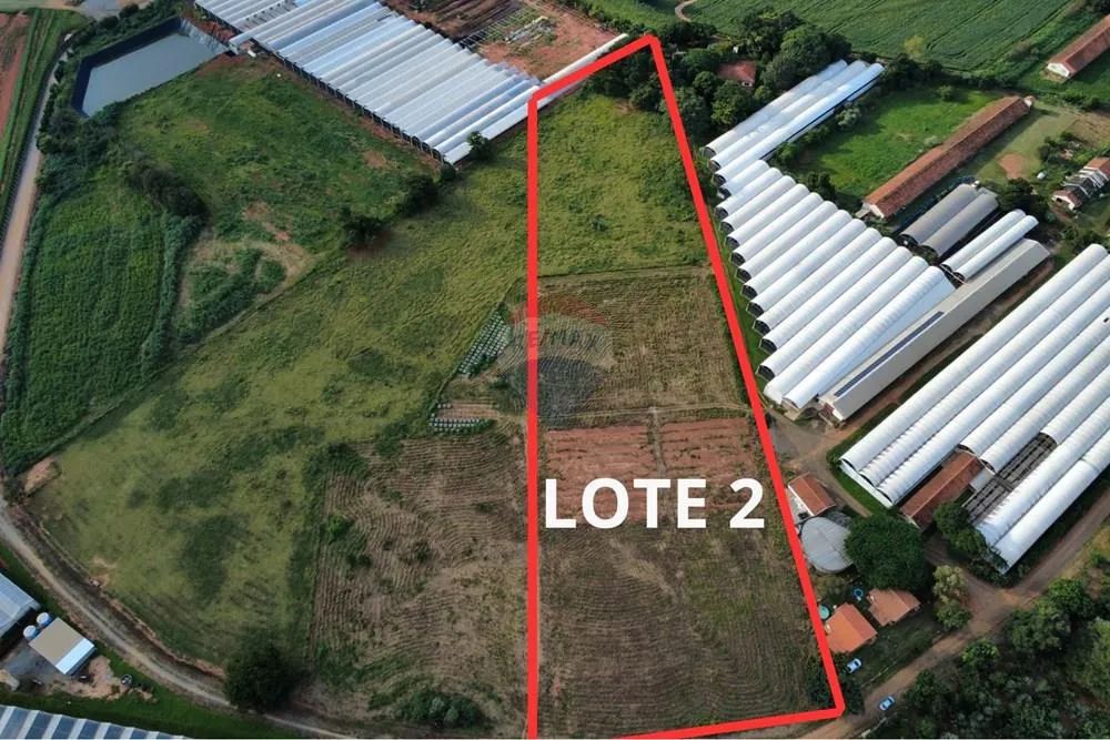 Terreno 20.000 m² planos a 5 km do centro de Holambra G3