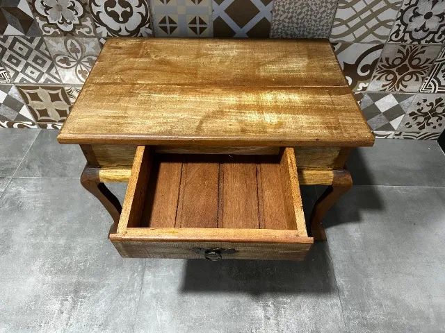 Mesa de Centro em Madeira Maciça de Demolição - Estilo Colonial - Foto 5