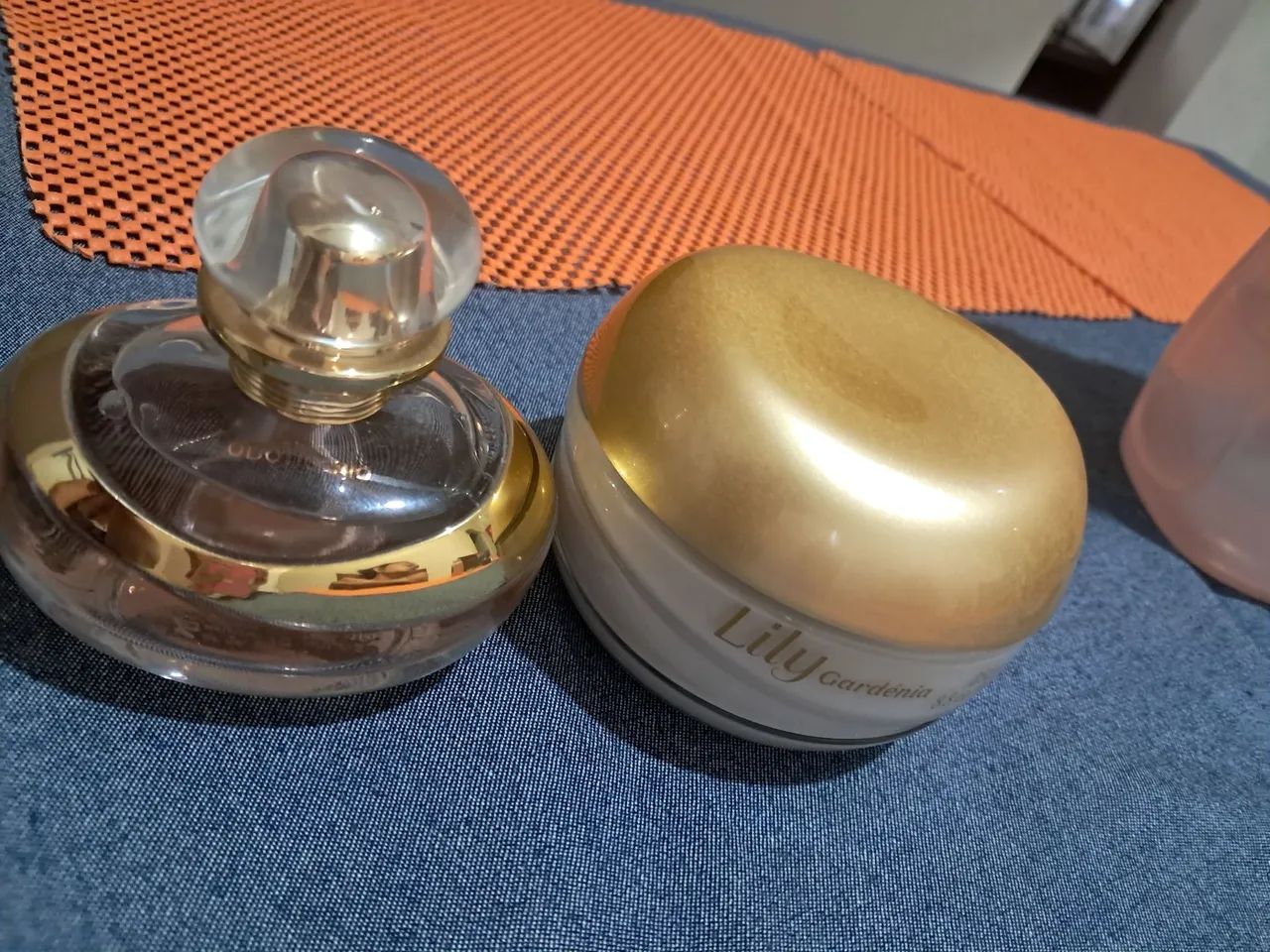 Kit perfume e creme Lily gardênia 