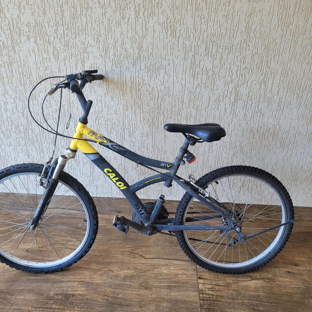 BIKE CALOI MAX FRONT ARO 24 USADA