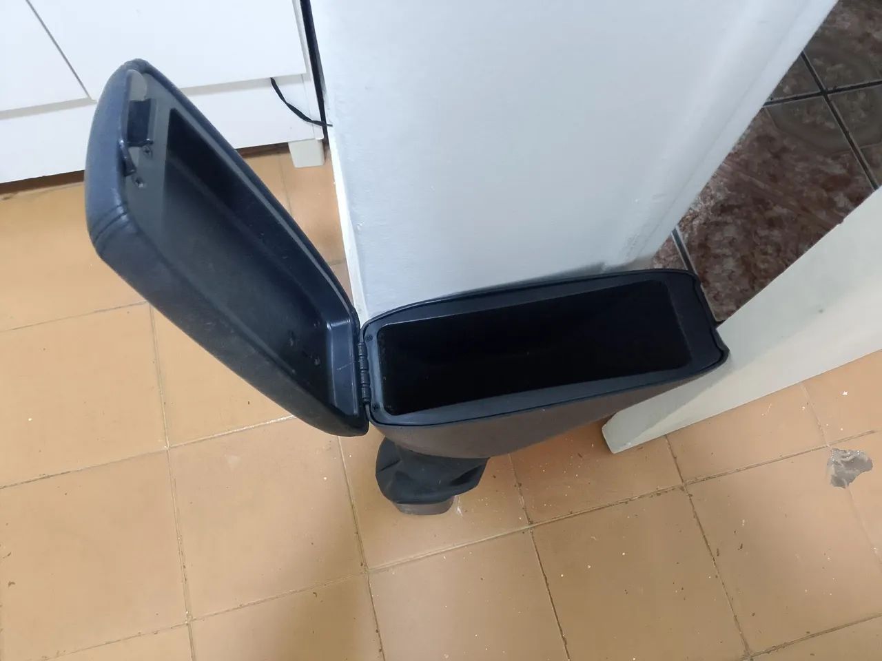 Som e módulo + Encosto de braço Automotivo  - Foto 4