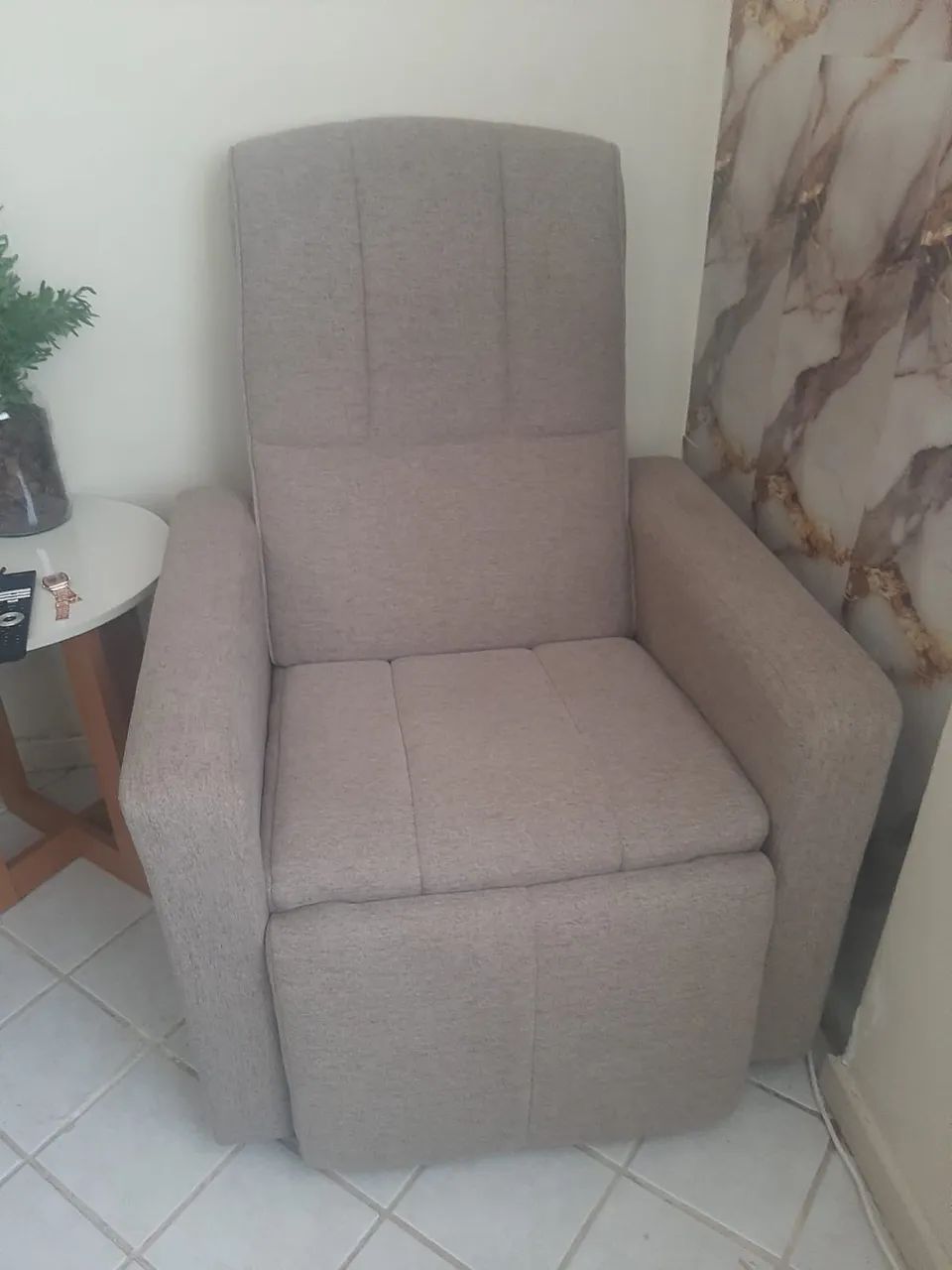 Vendo Poltrona Reclinável  - Foto 4