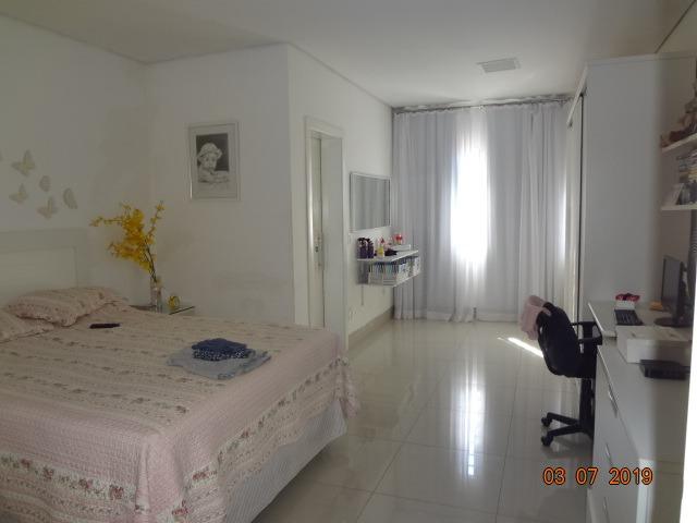 Vendo Sobrado 6 Quartos, Sendo 4 Suítes, Jardim Califórnia - Foto 12