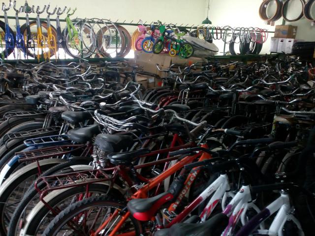 Bicicletas Antigas e Peças usadas - Foto 2