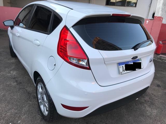 Ford New Fiesta 2014 Branco 1.5 SE - Foto 2