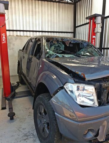 Sucata Nissan Frontier 2.5 XE 4x4 2012/2013 - 190 Cv