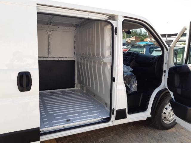 Ducato Cargo Curto 2.3 Diesel 4P 2019 DE: R$:121.490,00 Por R$: 109.341,00 - Foto 2