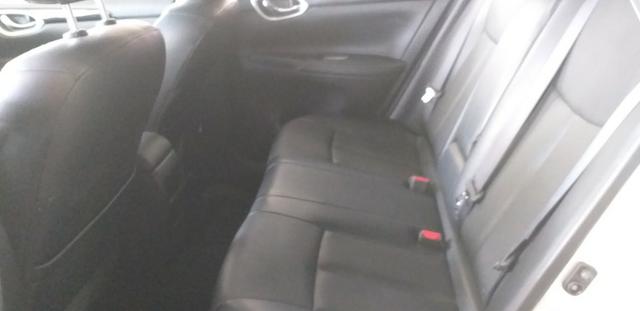 Sentra SV 2.0 Flexstar 16V automática 2018(R$ 66990,00 por R$ 67990,00) - Foto 11