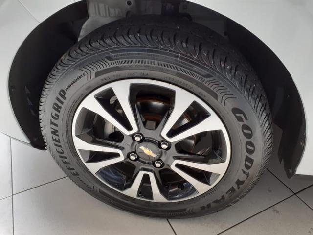 CHEVROLET ONIX 1.4 MT LT 2015 - Foto 13