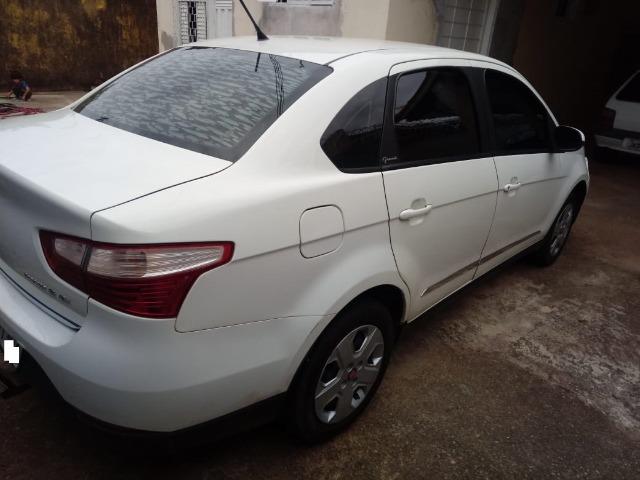 Grand Siena Essence 1.6 2012/2013 - Foto 9