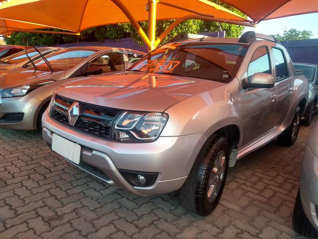 Renault Duster Oroch Dynamique 2.0 18/19