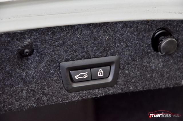 Bmw 530i m sport 24v 306hp teto modelo 2015 - Foto 18