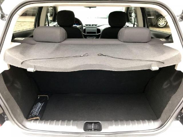 ONIX ONIX HATCH LT 1.0 8V FlexPower 5p Mec. - Foto 8