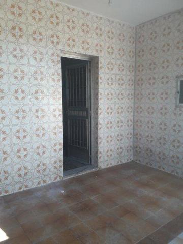 Casa 100% Independente na Vila da Penha, 02 Quartos, Quintal, Garagem etc. - Foto 7