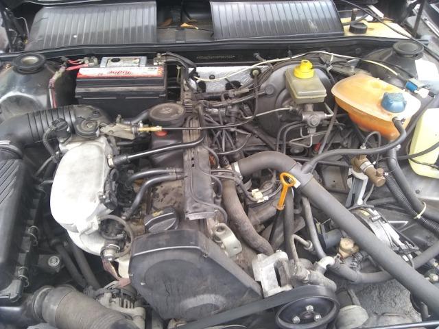 Volkswagen santana confortline, 4 portas, cor preto, completo, alcool e gnv - Foto 10