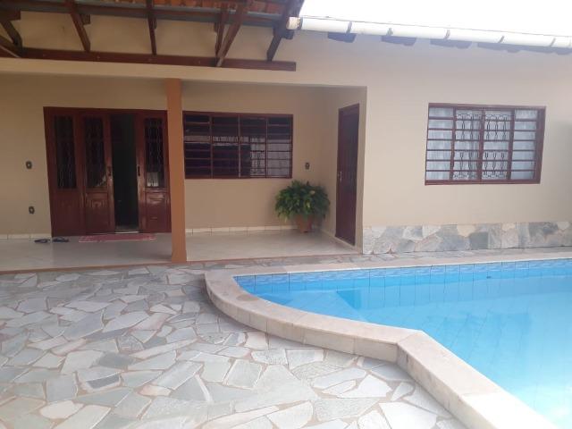 Bairro Altos Coxipó Excelente Casa Terreno Total 720m² Escriturado Com Moveis - Foto 14
