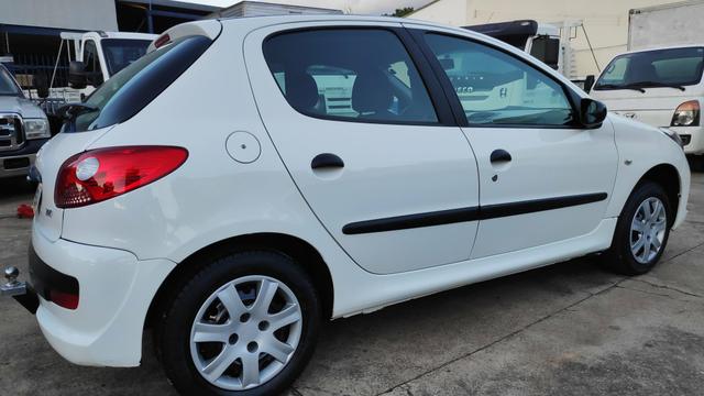 Peugeot 207 xr 1.4 flex - Foto 10