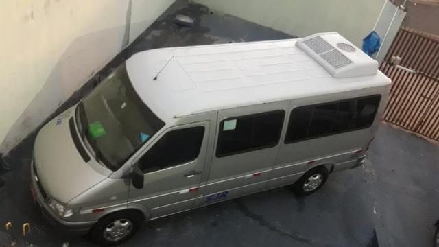 van 2010 olx