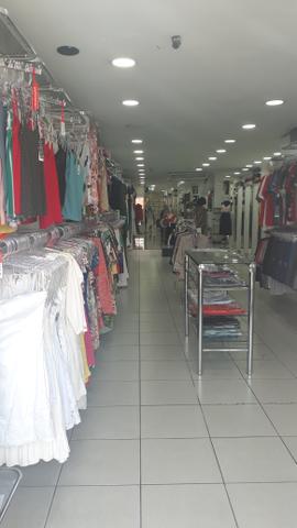 Vendo Loja de roupas Masc. e Fem. calçados e acessorios completa - Foto 3