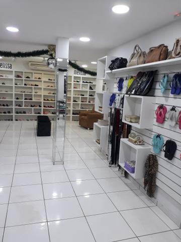 Vendo Loja de roupas Masc. e Fem. calçados e acessorios completa - Foto 7