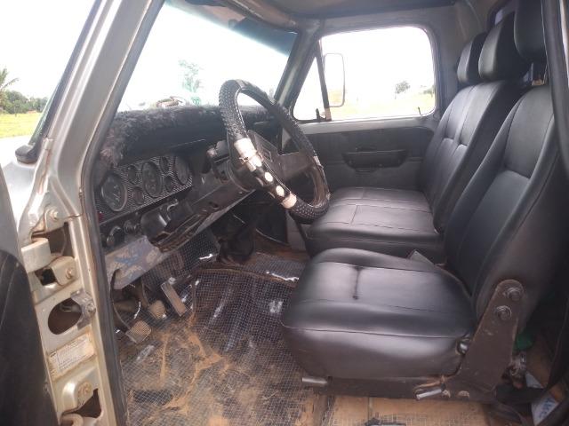 Vendo uma f 4000 ano 88 direção hidráulica motor mwm bomba Bosch - Foto 7