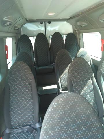 Ocasião!! Van Renault Master Executive L3H2 16 lugares diesel - Foto 3