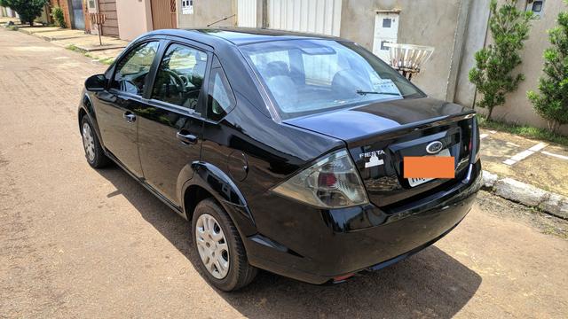 Fiesta Sedan 1.6