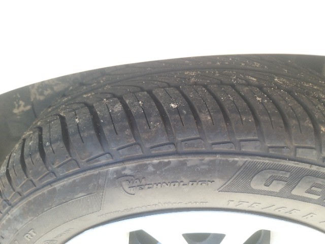 FORD KA + SEDAN 1.5 R$39.000