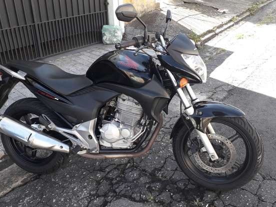 HONDA CB300R / 2011