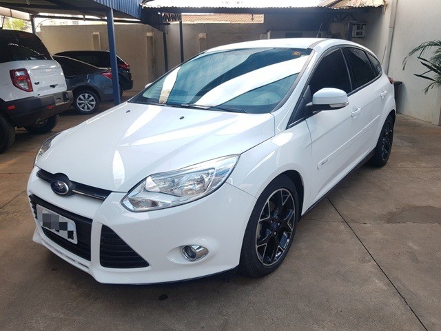 FORD FOCUS 1.6 SE 16V FLEX 4P POWERSHIFT AUTOMÁTICO