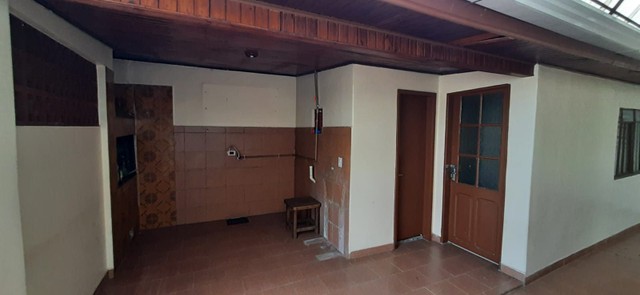 Casa com 2 dormitórios para alugar por R$ 2.500/mês - Uberaba - Curitiba/PR - Foto 14