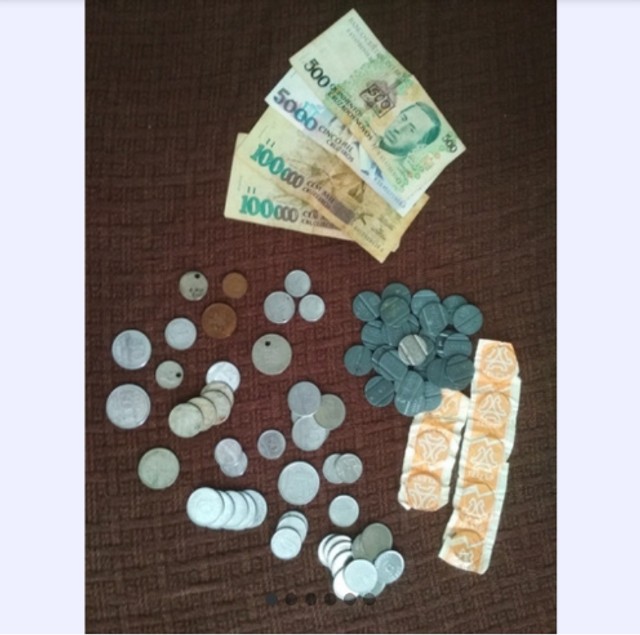 Moedas/Notas/Fichas Telefônicas