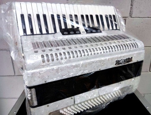 Acordeon 120 Baixos Todeskini Branco Novo Lj Oficial - Foto 5