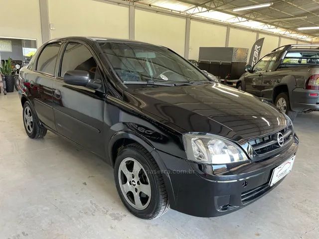 Corsa Sedan 1.8 MPFI 8V 102cv 4p