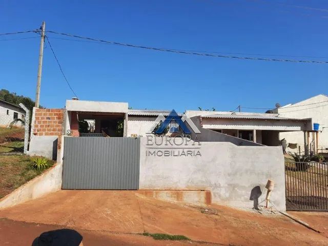 Casas na Rua Coroados em Londrina